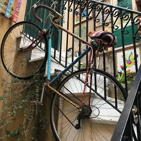 La Mansardina فندق مبيت وإفطار *