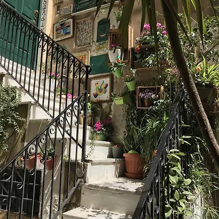 Bed & Breakfast La Mansardina